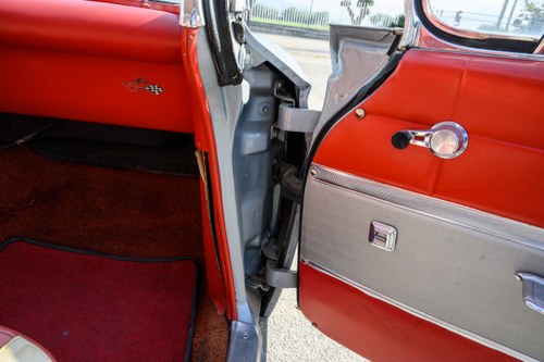 1961 Chevrolet Impala Sport Coupe In vendita (immagine 58 di 152)