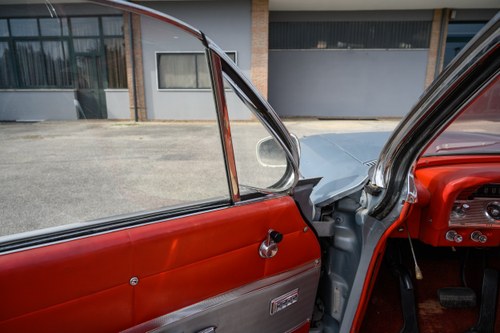 1961 Chevrolet Impala Sport Coupe In vendita (immagine 68 di 152)