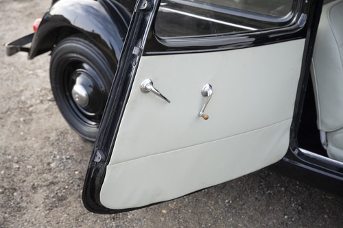 1955 Citroen Traction Avant zum Verkauf (Bild 45 von 174)