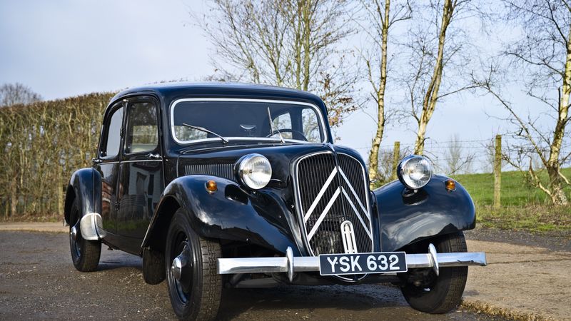1955 Citroen Traction Avant For Sale (picture 1 of 175)