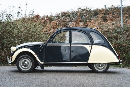 1986 Citroen 2CV Dolly Blueberries and Cream In vendita (immagine 6 di 126)