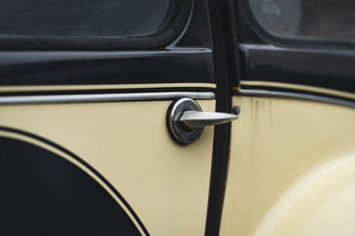 1986 Citroen 2CV Dolly Blueberries and Cream In vendita (immagine 93 di 126)