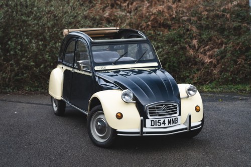 1986 Citroen 2CV Dolly Blueberries and Cream In vendita (immagine 2 di 126)