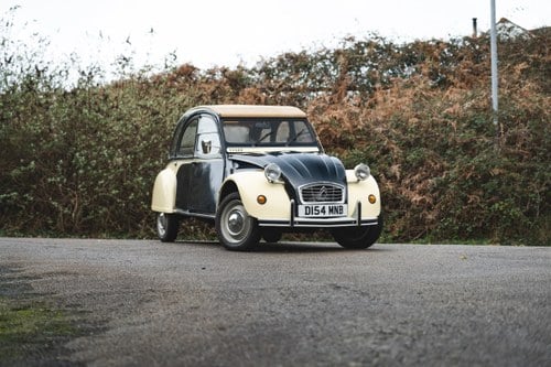 1986 Citroen 2CV Dolly Blueberries and Cream In vendita (immagine 13 di 126)