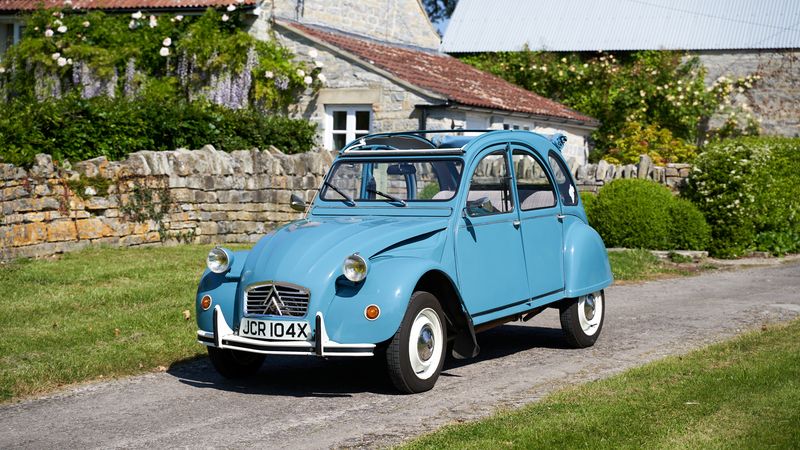 1982 Citroën 2CV6 Special For Sale (picture 1 of 188)