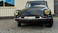 1958 Citroën DS19 For Sale (picture 4 of 118)