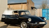 1958 Citroën DS19 For Sale (picture 11 of 118)