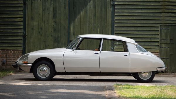 1971 Citroen D Super 5-Speed For Sale (picture :index of 7)