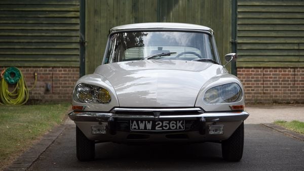 1971 Citroen D Super 5-Speed For Sale (picture :index of 4)