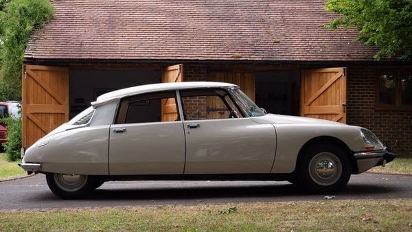 1971 Citroen D Super 5-Speed For Sale (picture :index of 12)