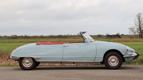 1963 Citroën DS 19 Décapotable (Henri Chapron) For Sale By Auction