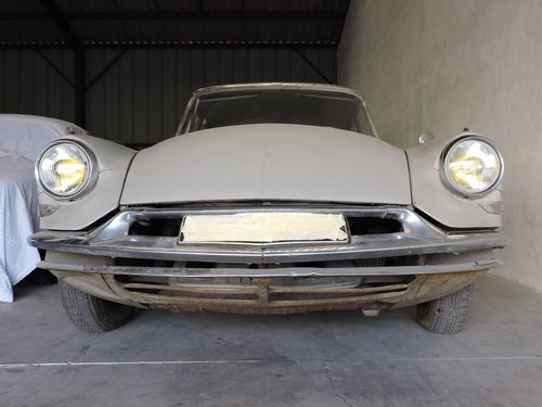 1958 Citroën DS19 Te koop (foto 6 van 139)