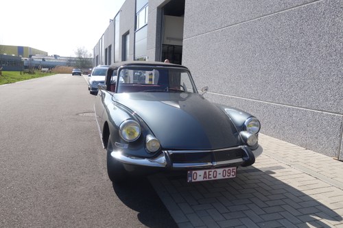1963 Citroen DS19M Cabriolet Te koop (foto 13 van 147)