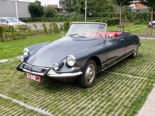 1963 Citroen DS19M Cabriolet Te koop (foto 1 van 147)