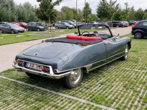 1963 Citroen DS19M Cabriolet Te koop (foto 7 van 147)