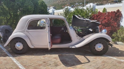 1947 Citroen Traction Avant "Light 15" zum Verkauf (Bild 16 von 55)