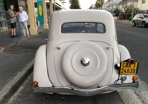 1947 Citroen Traction Avant "Light 15" zum Verkauf (Bild 15 von 55)