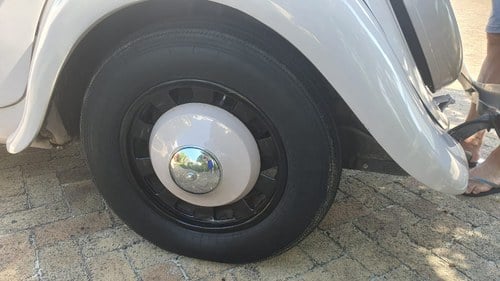 1947 Citroen Traction Avant "Light 15" zum Verkauf (Bild 24 von 55)