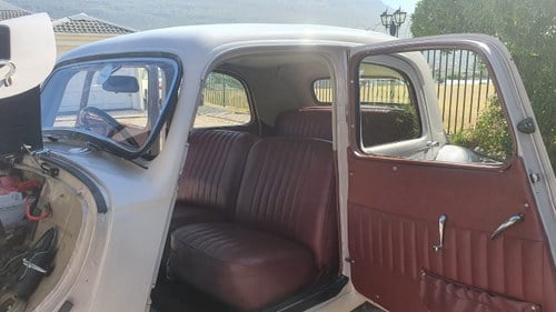 1947 Citroen Traction Avant "Light 15" zum Verkauf (Bild 28 von 55)