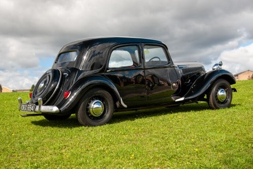 1951 Citroen Traction Avant Frost (RHD) For Sale (picture 4 of 189)