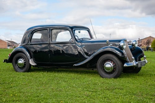 1951 Citroen Traction Avant Frost (RHD) For Sale (picture 2 of 189)