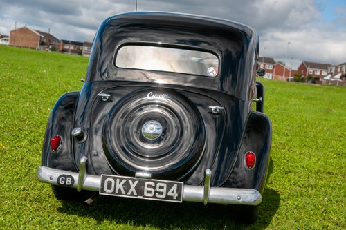 1951 Citroen Traction Avant Frost (RHD) For Sale (picture 7 of 189)