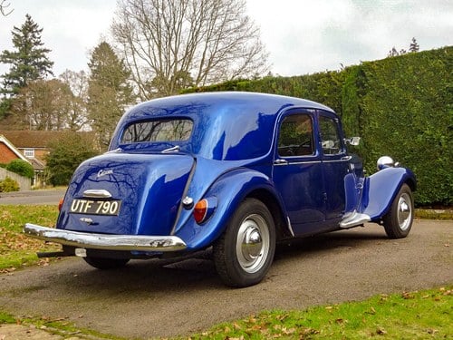 1955 Citroën Traction Avant 'Big Fifteen' En venta (imagen 23 de 168)