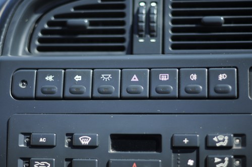 1994 Citroën XM V6 12v 3.0-litre SI à venda (imagem 47 de 95)