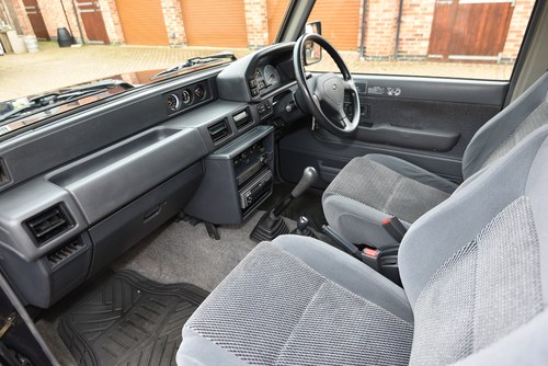 2000 Daihatsu Fourtrak Independent TDX For Sale (picture 51 of 106)