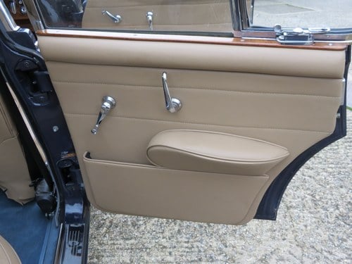 1967 Daimler 250 V8 En venta (imagen 38 de 81)