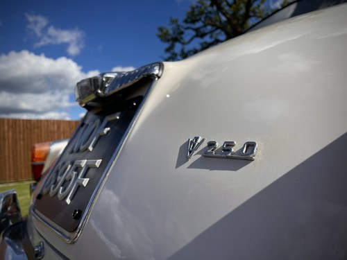 1968 Daimler V8-250 zum Verkauf (Bild 65 von 125)