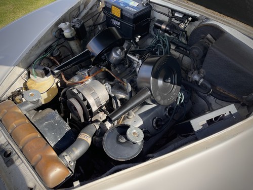 1968 Daimler V8-250 zum Verkauf (Bild 110 von 125)