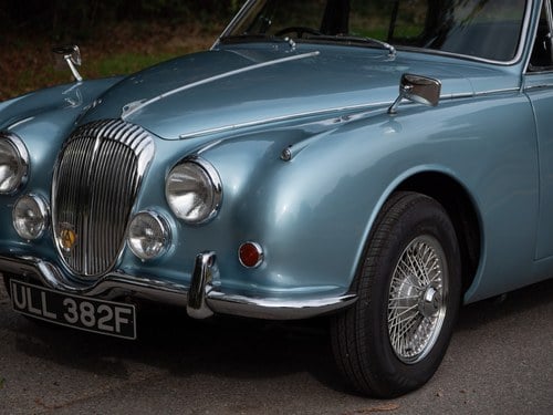 1968 Daimler 250 V8 à vendre (picture 142 of 303)