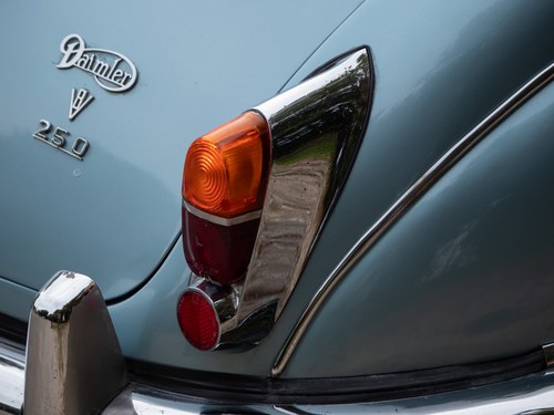 1968 Daimler 250 V8 à vendre (picture 167 of 303)