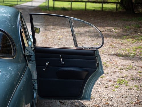 1968 Daimler 250 V8 à vendre (picture 87 of 303)