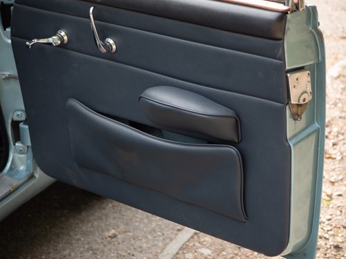 1968 Daimler 250 V8 à vendre (picture 57 of 303)