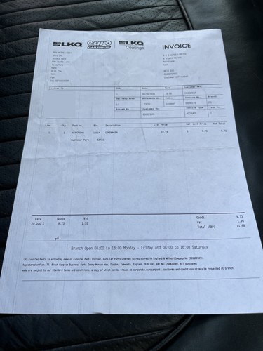 1968 Daimler 250 V8 à vendre (picture 256 of 303)