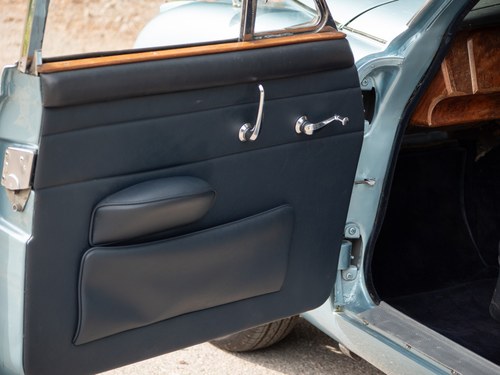 1968 Daimler 250 V8 à vendre (picture 66 of 303)