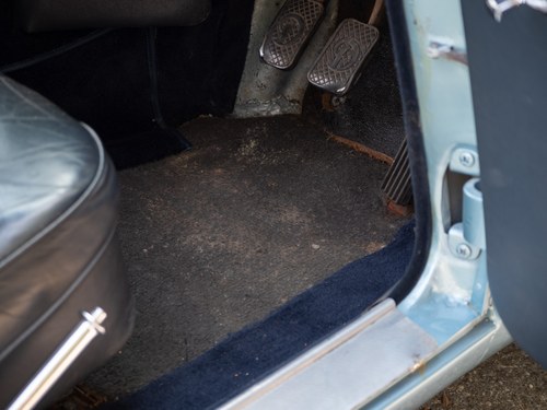 1968 Daimler 250 V8 à vendre (picture 110 of 303)