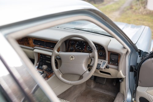 1995 Daimler Sovereign (LWB) till salu (bild 25 av 158)