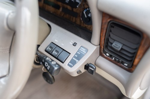 1995 Daimler Sovereign (LWB) till salu (bild 59 av 158)