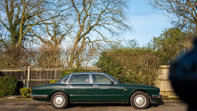 1990 Daimler 4.0 (XJ40) For Sale (picture :index of 19)