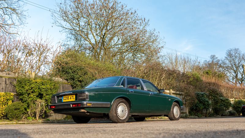 1990 Daimler 4.0 (XJ40) For Sale (picture :index of 5)