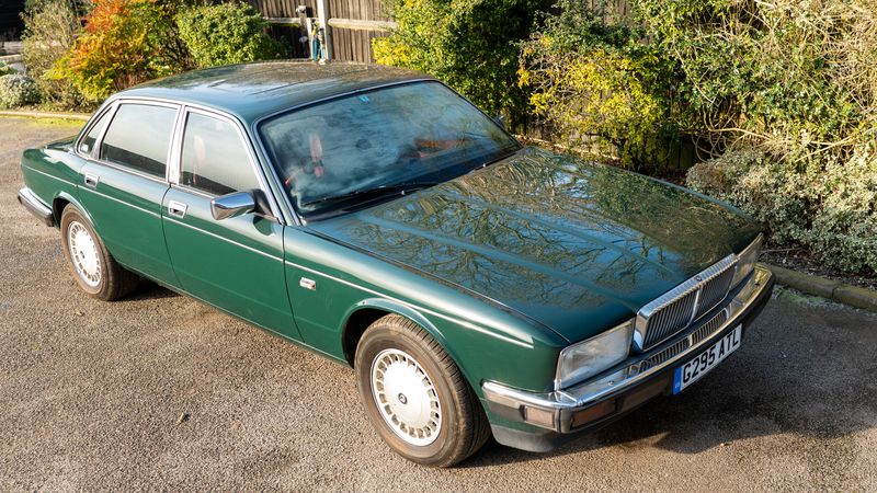1990 Daimler 4.0 (XJ40) For Sale (picture :index of 7)