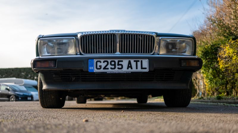 1990 Daimler 4.0 (XJ40) For Sale (picture :index of 11)