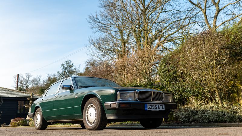 1990 Daimler 4.0 (XJ40) For Sale (picture :index of 4)