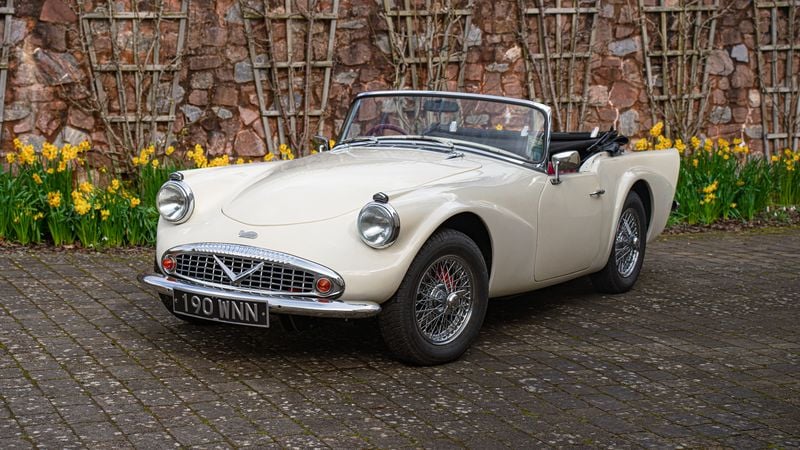 1964 Daimler Dart SP250 For Sale (picture 1 of 244)