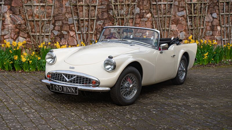 1964 Daimler Dart SP250 For Sale (picture 1 of 245)