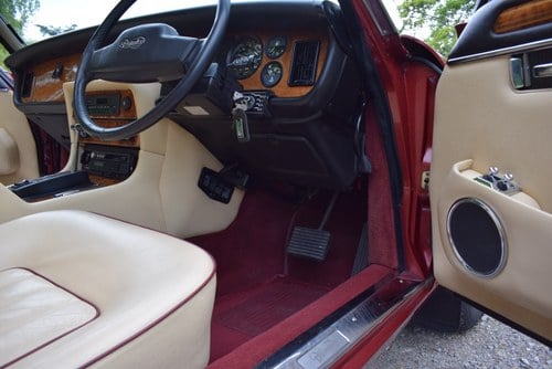 1989 Daimler Double Six à vendre (picture 43 of 142)