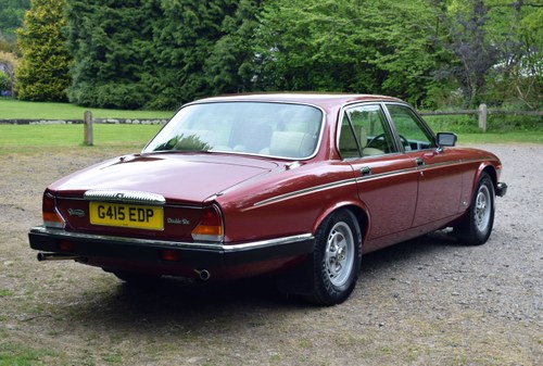 1989 Daimler Double Six à vendre (picture 16 of 142)